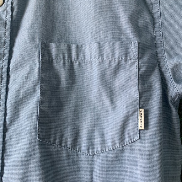 2 for $10 // Quiksilver Boys Button Down - Picture 2 of 5